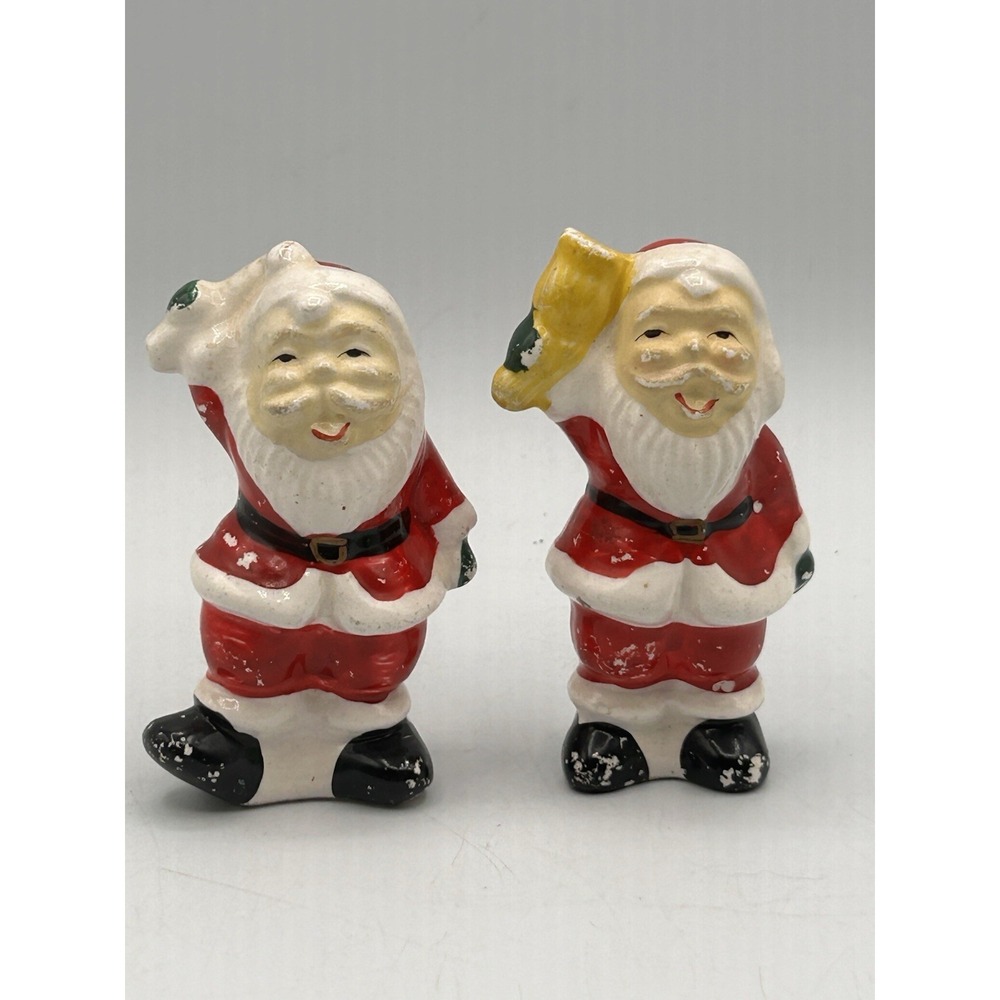 Vintage Santa Claus Christmas Salt & Pepper Shakers Collectible‎ Figurine